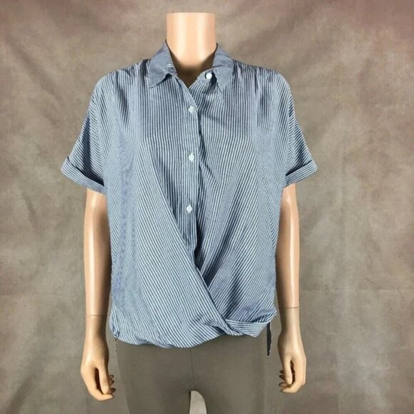 BCBGeneration Striped Button-Front Faux Wrap Top NWT XS - Picture 1 of 12